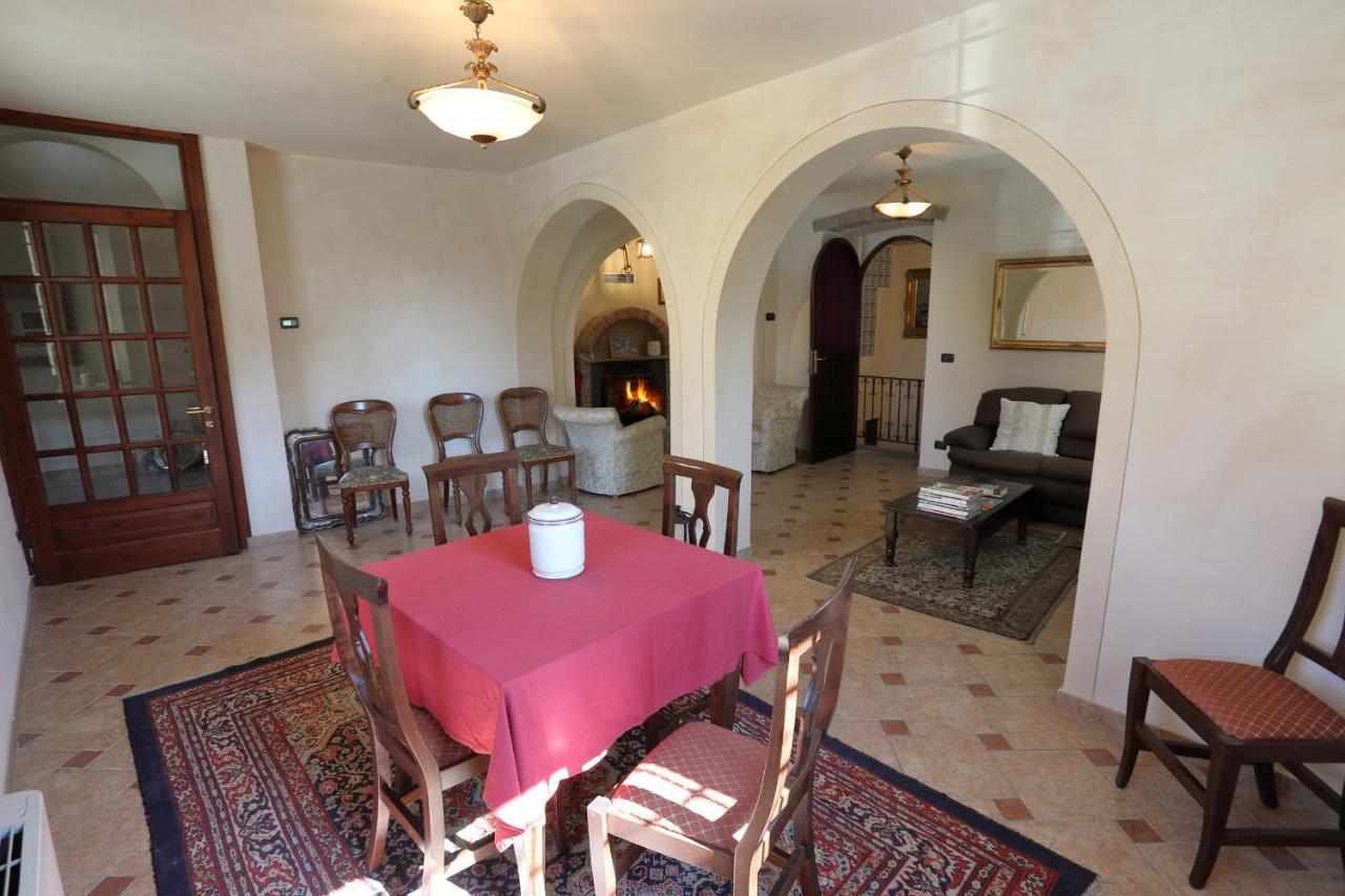 Ferienwohnung Oasi Castello Di Lerma Nel Monferrato Exterior foto